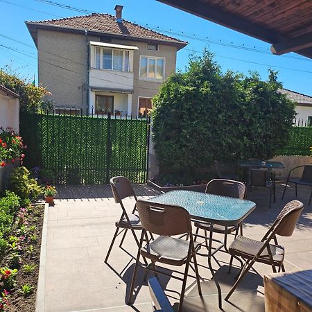 Family Hotel Dalia Velingrad Exterior foto