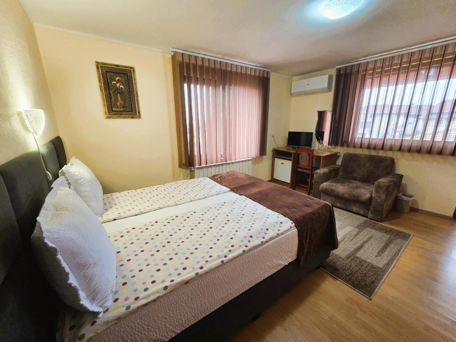 Family Hotel Dalia Velingrad Exterior foto
