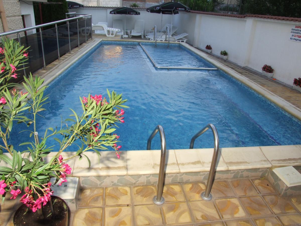 Family Hotel Dalia Velingrad Exterior foto